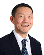 Headshot of Thomas K. Lee, Executive Director & Chief Investment Officer
