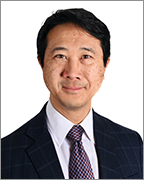 Headshot of Han Yik, Senior Advisor to the Executive Director & Chief Investment Officer - Stewardship